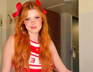 Девушка ночью чпокается с новым приятелем