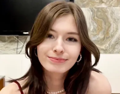 Развел сводную сестру на секс, перед тем как отпустить с ночевкой к подружке