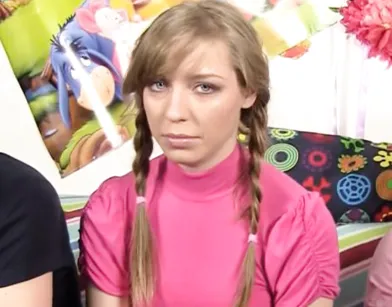 Групповой секс с русской студенткой