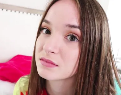 Сводный брат шантажом развел девушку на секс