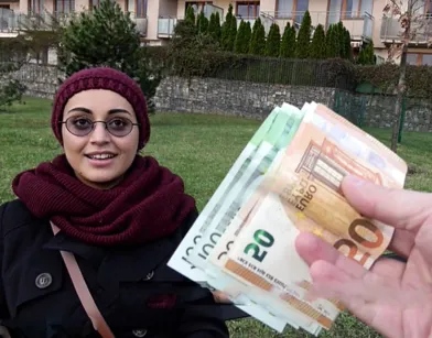 Увидела деньги и сразу согласилась на секс