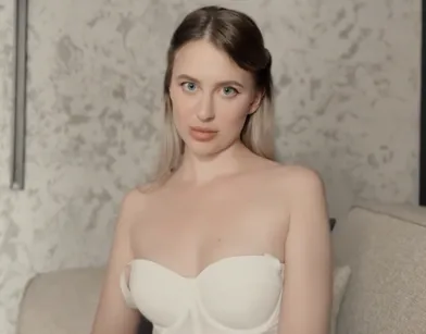 Красивая мачеха захотела мой член