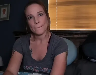 Разговоры с мачехой и игра в карты закончились сексом