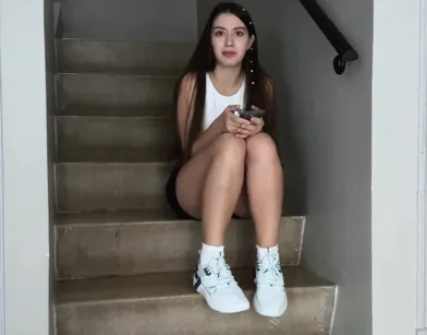 Моя новая соседка забыла ключи и все это закончилось сексом