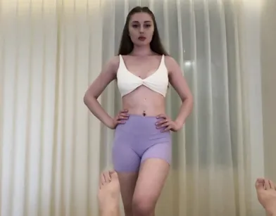 Пришла сделать не только массаж, но и кое что еще